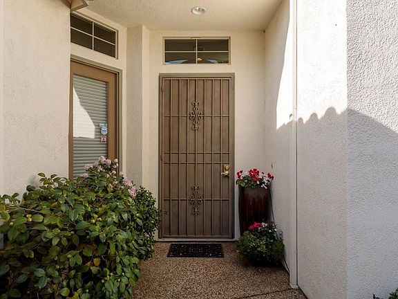 5th image of 876 Wildomar Ln