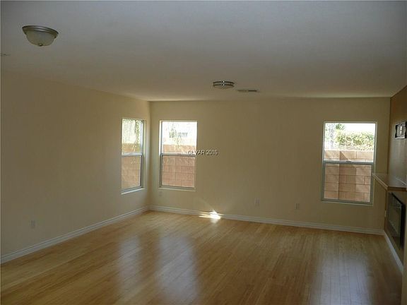 4th image of 4253 Fleet Dancer St #0