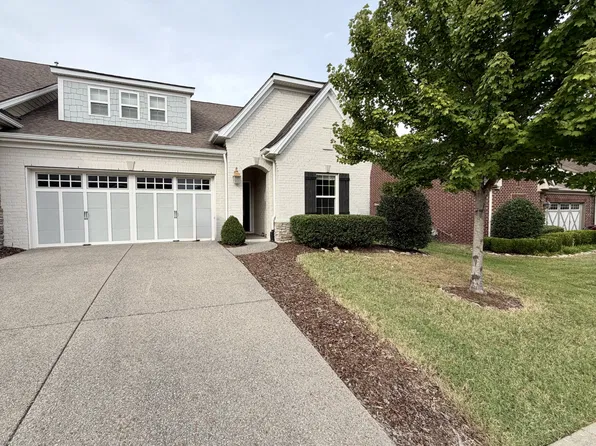 113 Dayflower Dr, Hendersonville, TN 37075