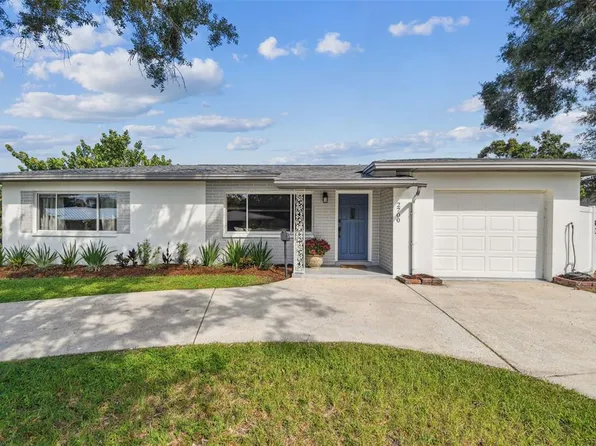 2700 52nd Way N, Saint Petersburg, FL 33710
