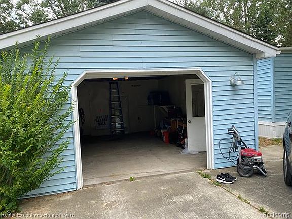 2nd image of 5409 Cedar Dr #56