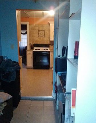 4th image of 5113 Locust Ave