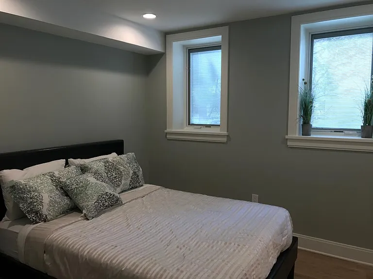 6306 Wisconsin Ave — Photo 27