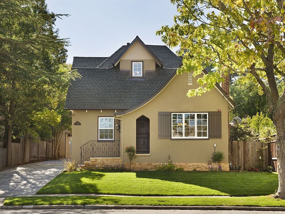 English Country Meets New Modern Luxury