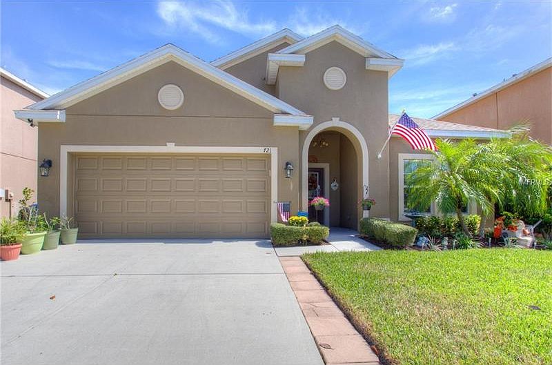 1st image of 721 Parker Den Dr