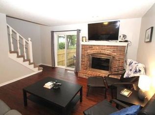 6560 Charles St, Shawnee, KS 66216