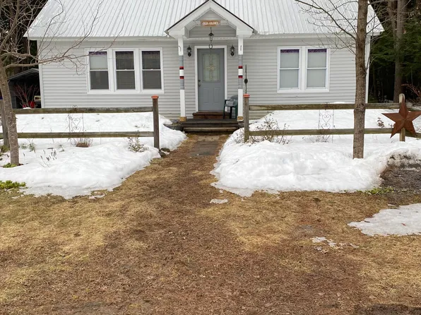 6144 Route 9N, Corinth, NY 12822