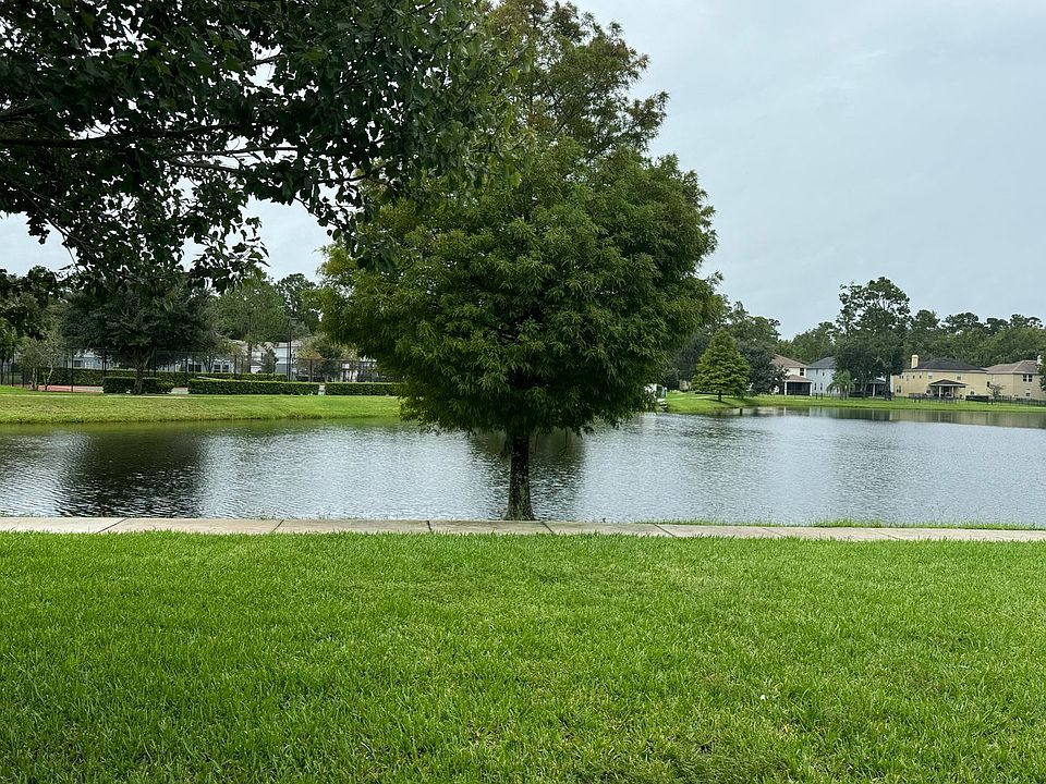 1st image of 485 Walnut Dr
