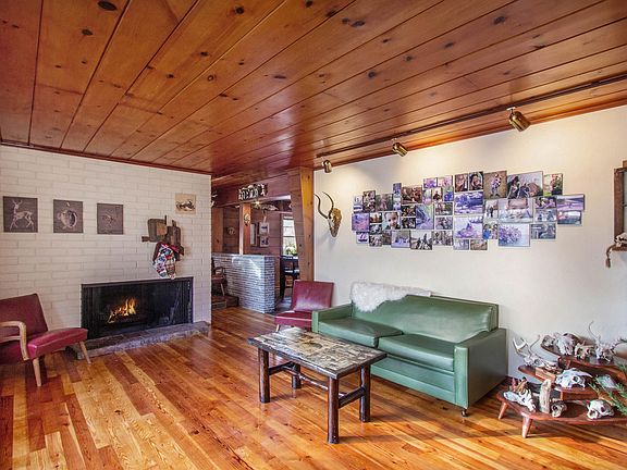 4th image of 3720 Giddings Ave SE