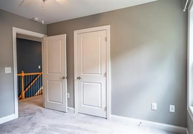 1808 E Indiana Ave — Photo 10