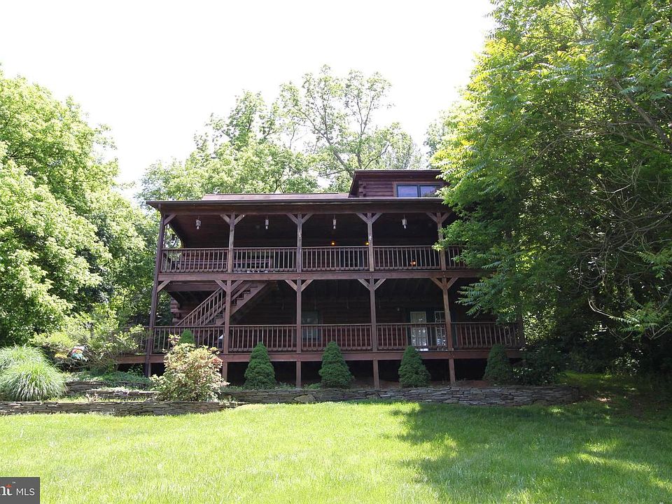 1st image of 118 High Knob Rd