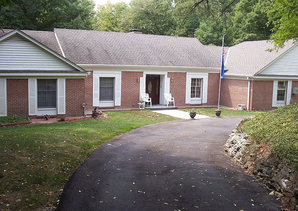 1st image of 6823 Cloister Cliffs Dr