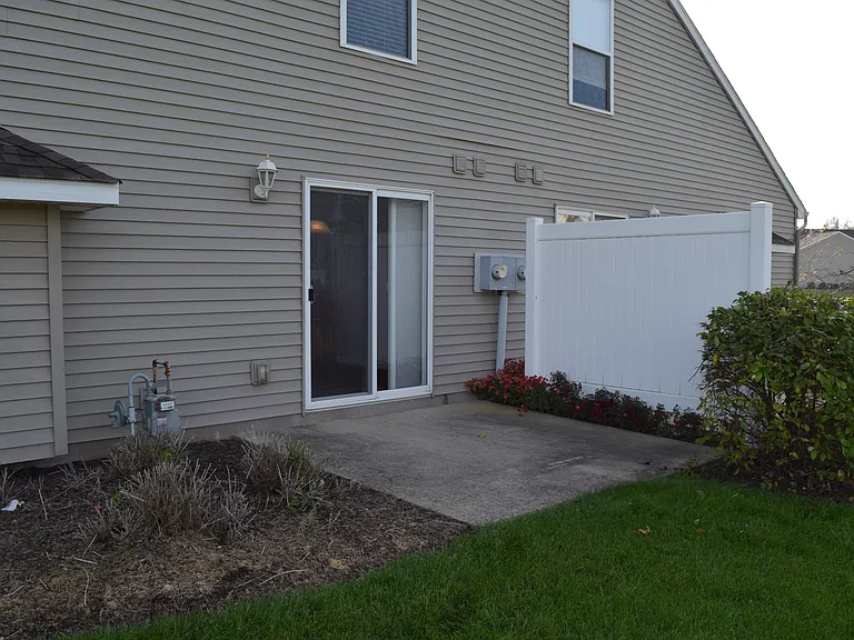 10039 Oak Trail Rd — Photo 5