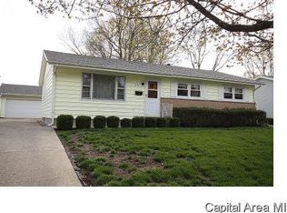 2118 Warwick Dr, Springfield, IL 62704