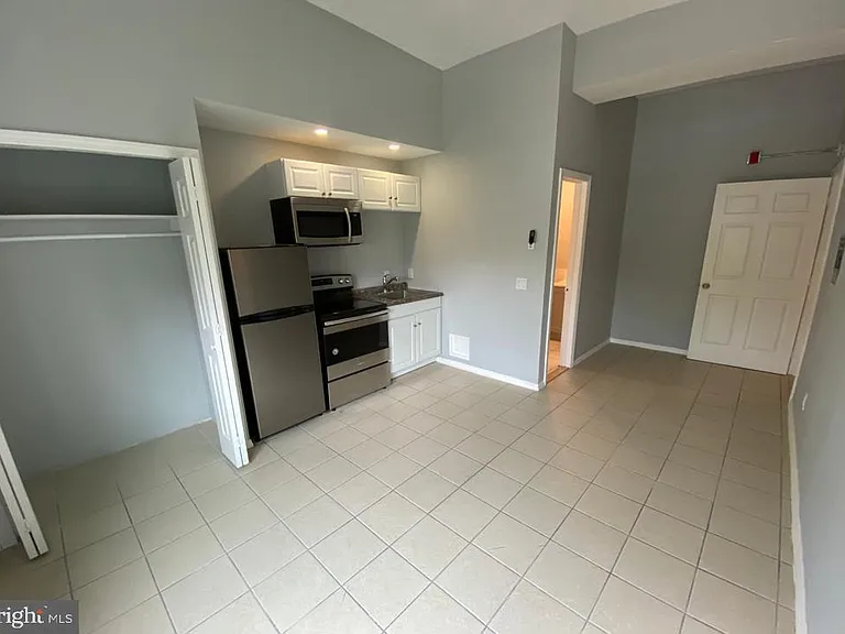 1304 S 9th St #6-B — Photo 1