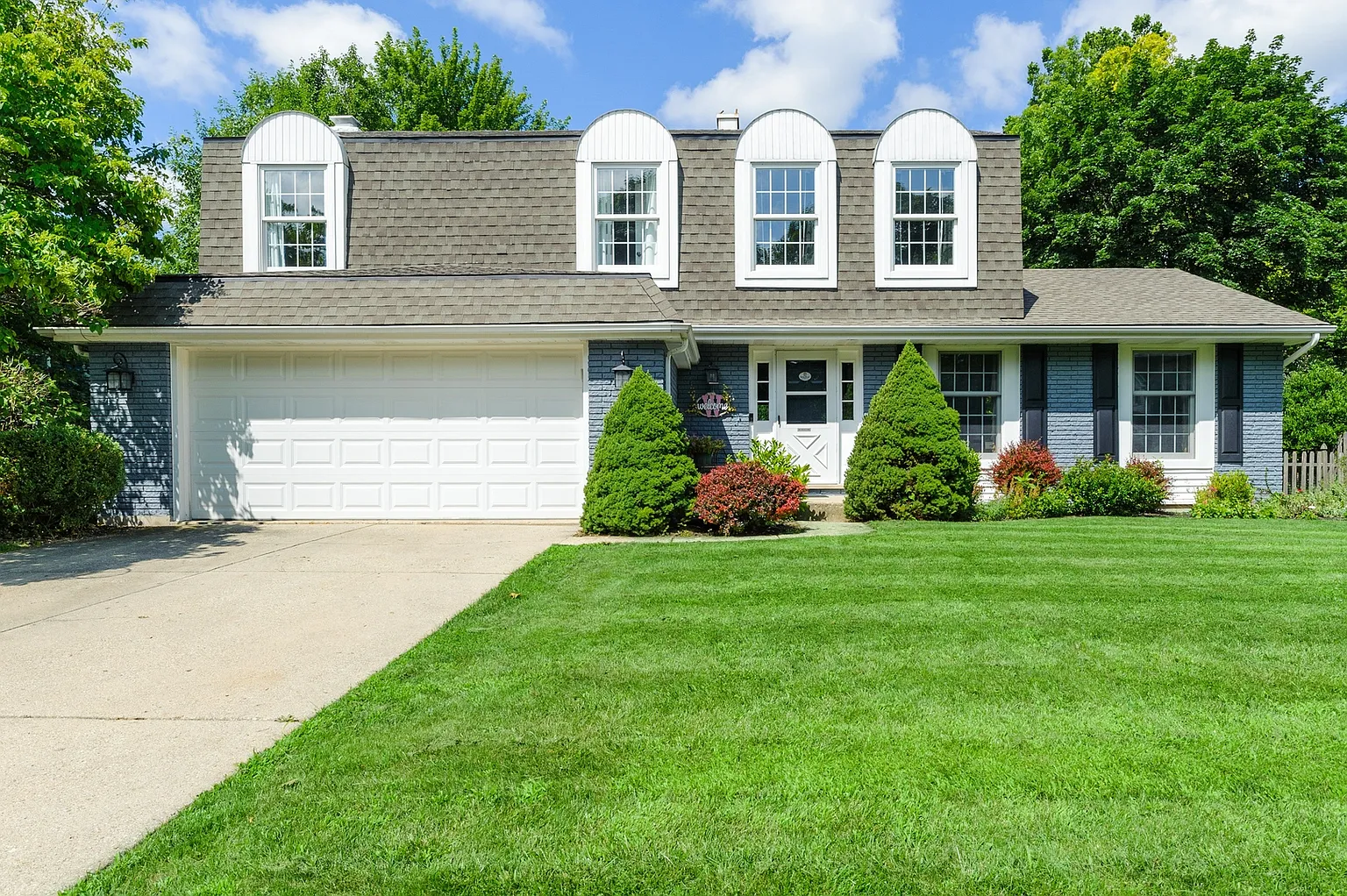 807 Roosevelt Dr photo 1