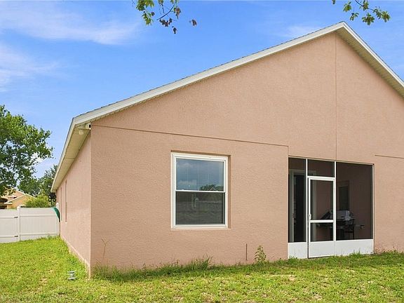 4th image of 110 KNOLLWOOD DRIVE