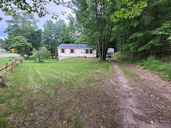 3rd image of 3962 Holiday Rd