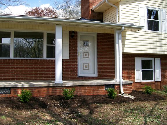 New columns & mulch & plants