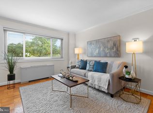 4570 Macarthur Blvd NW APT 105, Washington, DC 20007