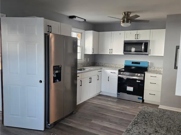 2211 Johnson St, Hopewell, VA 23860