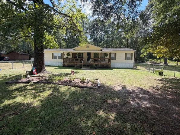 557 Poole Rd, Castleberry, AL 36432