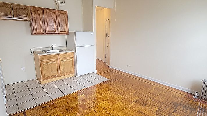 1st image of 2547 Aqueduct Ave W #E4