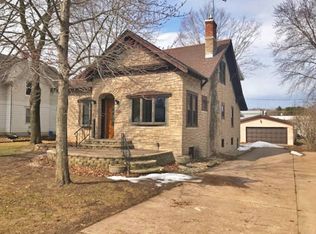 321 S Main St, Marion, WI 54950
