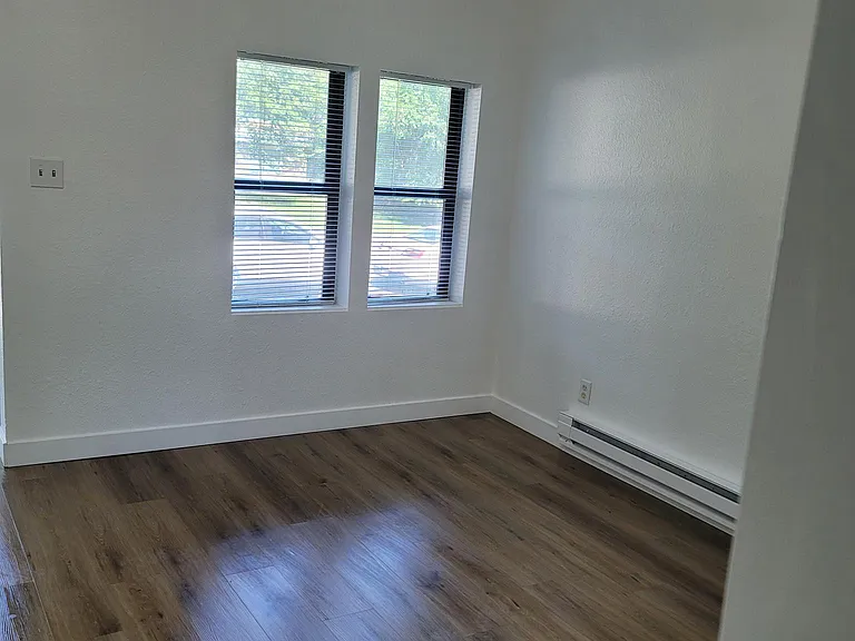1048 N 23rd St #3 — Photo 7