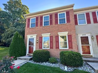 450 Rockwood Dr, Elizabethtown, PA 17022