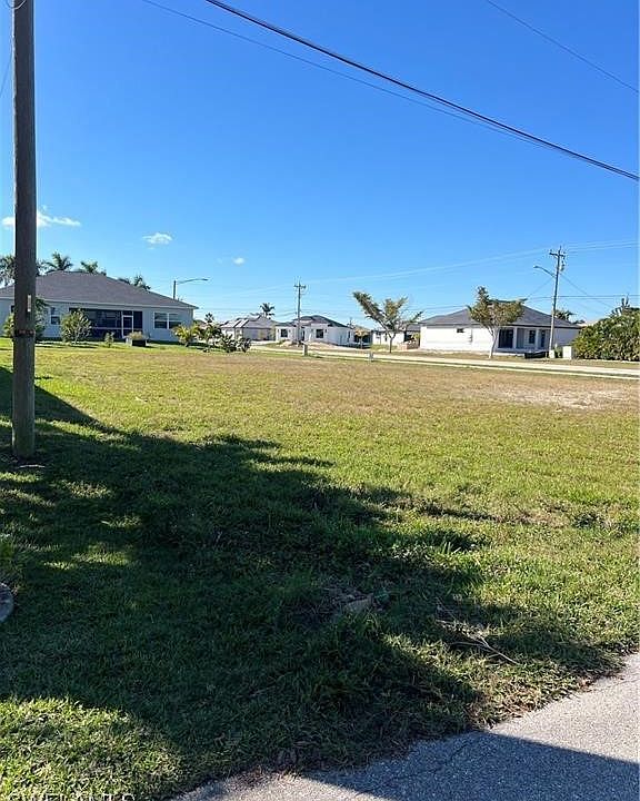 1st image of 4222 SW 23rd Ave