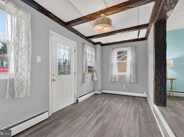 4104 Garrett Rd, Drexel Hill, PA 19026
