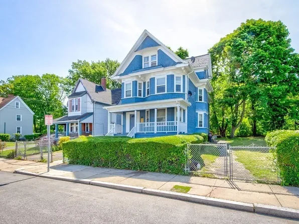 28 Ballou Ave Unit 22, Dorchester Center, MA 02124