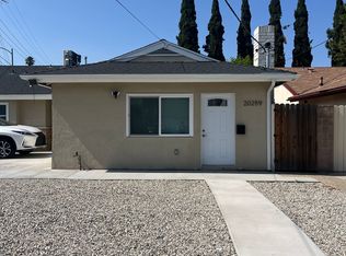 20259 Runnymede St, Winnetka, CA 91306