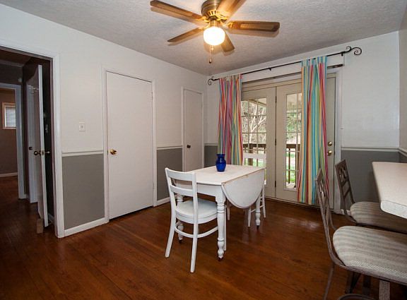 5th image of 2342 Elmwood Dr