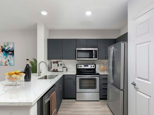 1670 Kettner Blvd APT 507