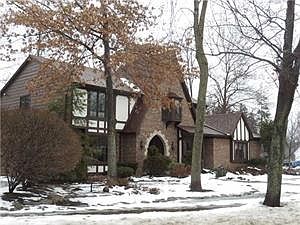 1st image of 380 Wellingwood Dr