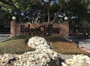 7122 Wood Hollow Dr APT 90, Austin, TX 78731