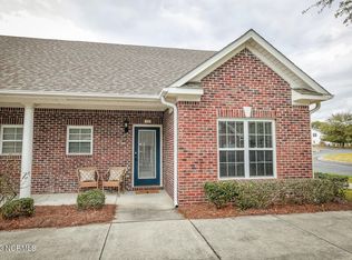 227 Eucalyptus Ln, Wilmington, NC 28412