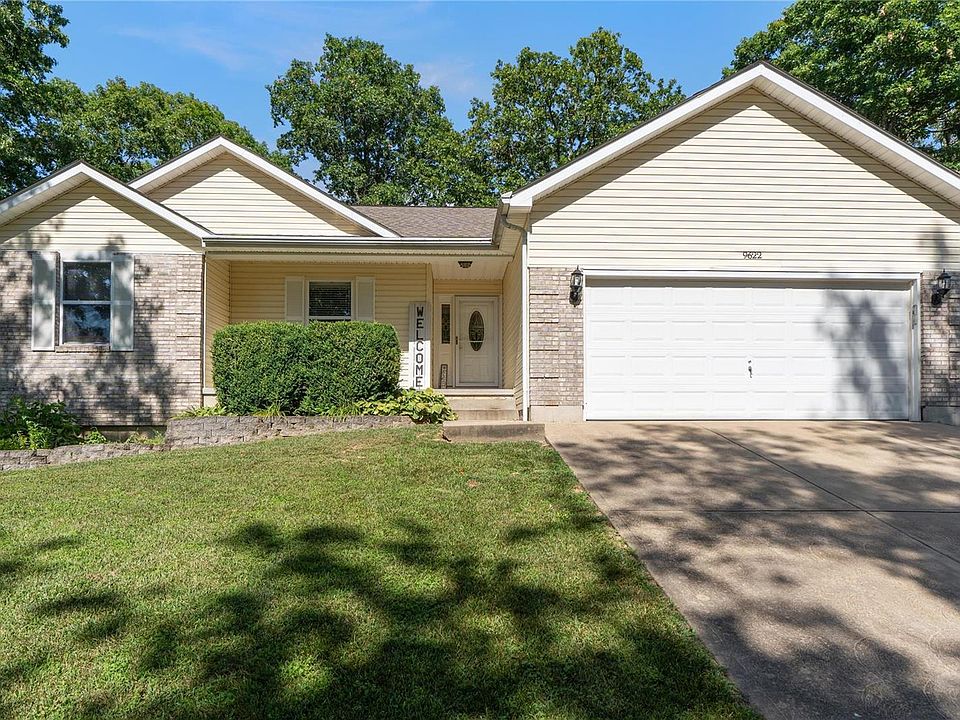 1st image of 9622 Magnolia Dr