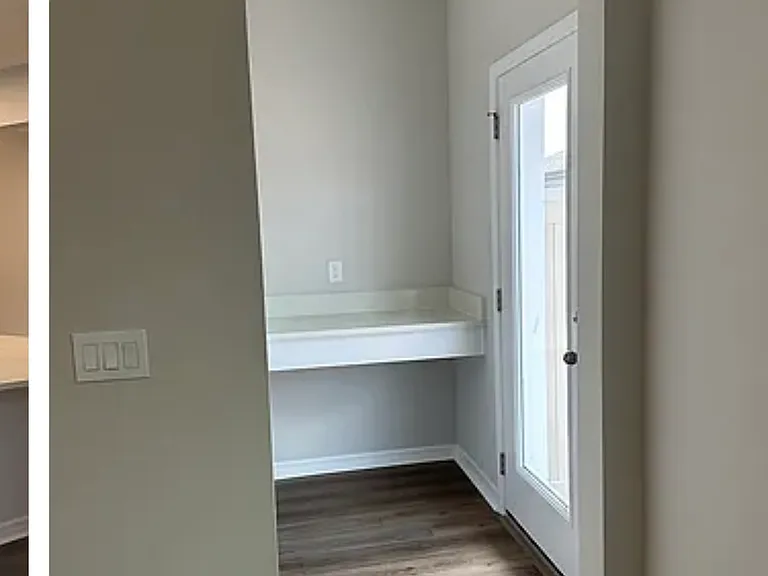 15965 Grafton Way — Photo 9