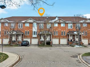 1130 Cawthra Rd #54, Mississauga, ON L5G4V7