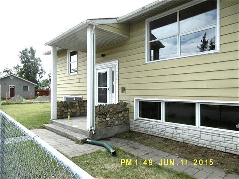 1st image of 404 Betty St