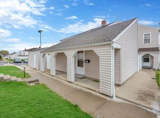 220 Lowndes Ave APT D, Huntington Station, NY 11746