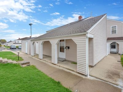 220 Lowndes Ave #D, Huntington Station, NY, 11746
