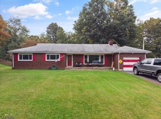 7 Kinnaman Ave, Washington, NJ 07882