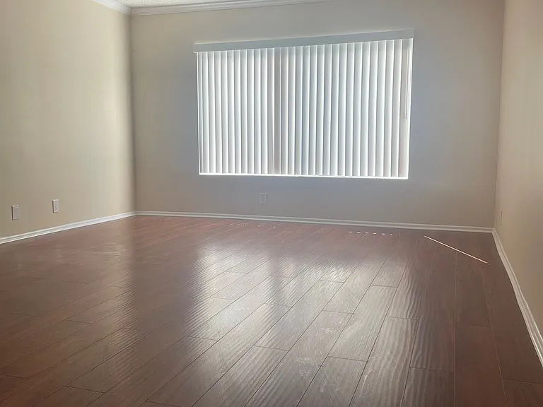 MARGATE VILLA APARTMENTS — Photo 12