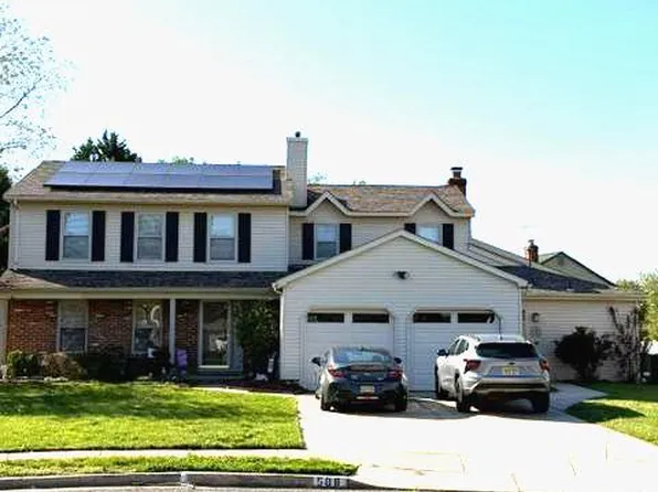 508 Meadow Ct, Mount Laurel, NJ 08054