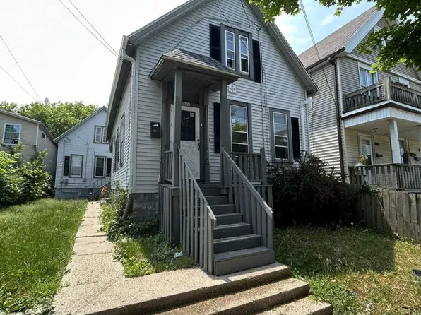2121 W Brown St, Milwaukee, WI 53205