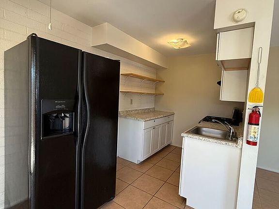 5th image of 2550 N Park Ave #9